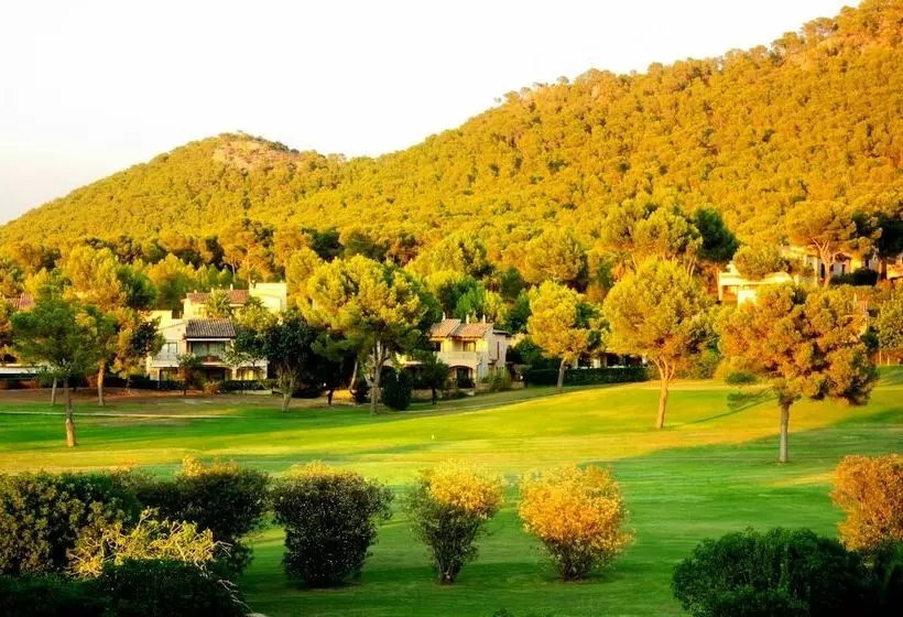 اتاق خانوادگی, Golf Santa Ponsa
