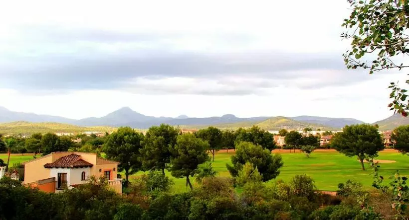 سوییت جونیور سوپریور, Golf Santa Ponsa