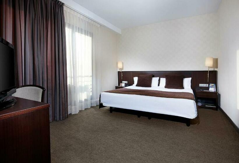 اتاق استاندارد, Hcc Regente