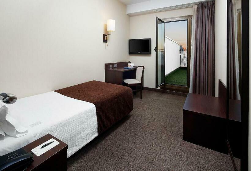 اتاق استاندارد, Hcc Regente