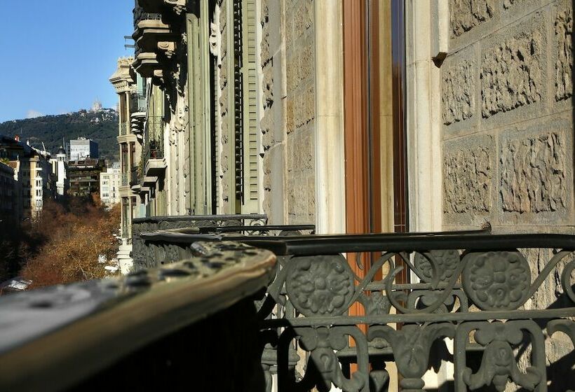 اتاق استاندارد, Hcc Regente