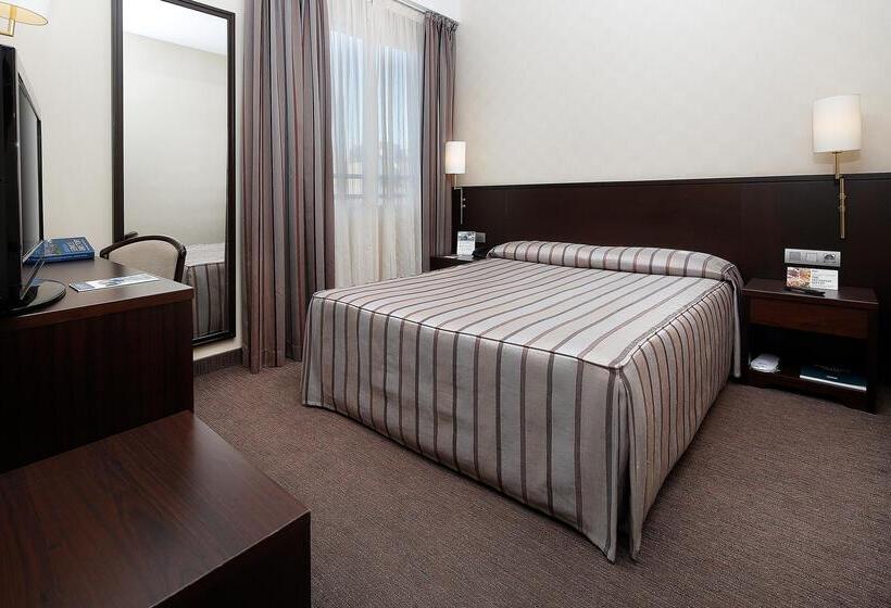 اتاق استاندارد, Hcc Regente