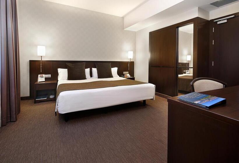 اتاق استاندارد, Hcc Regente