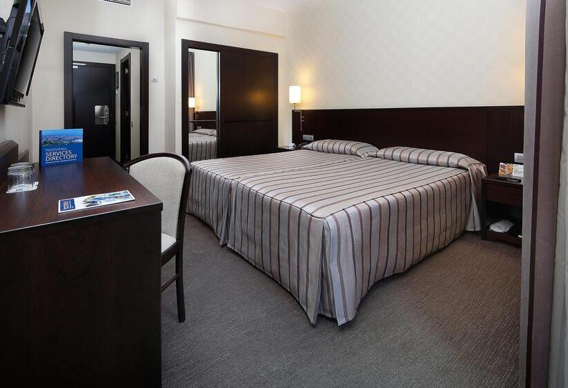 اتاق استاندارد, Hcc Regente