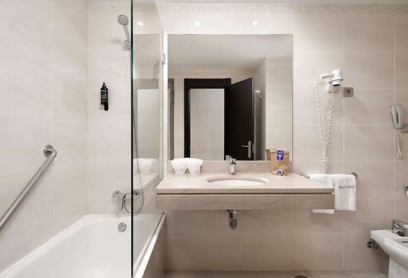 اتاق استاندارد, Hcc Regente