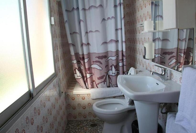 חדר סטנדרט, Hostal Mengual