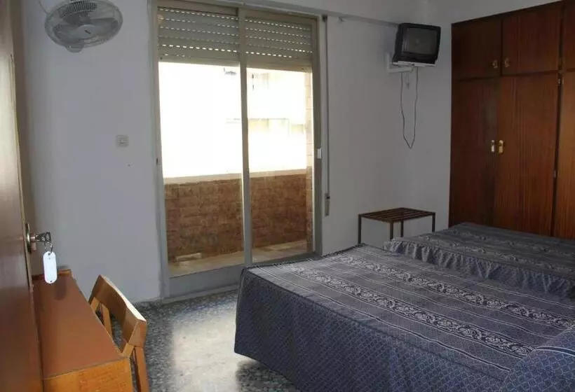 Standardzimmer, Hostal Mengual
