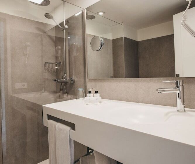 חדר סטנדרט נוף לים, Minura Cala Galdana & Apartamentos D Aljandar