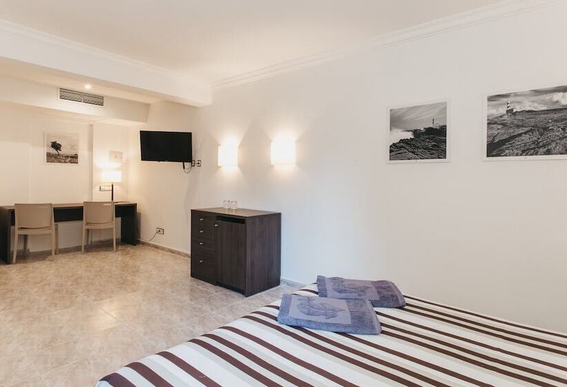 家庭间, Minura Cala Galdana & Apartamentos D Aljandar