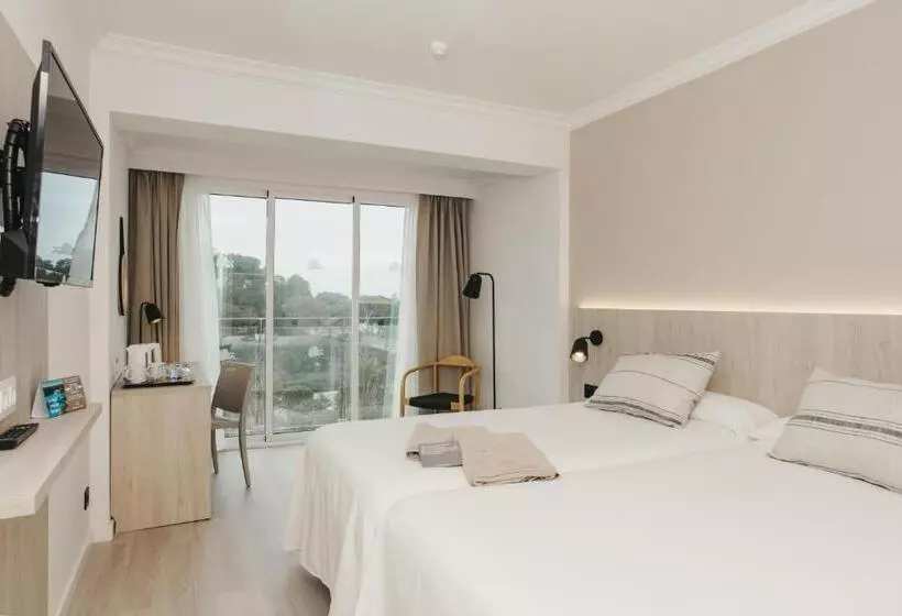 オーシャンビュースタンダードルーム, Minura Cala Galdana & Apartamentos D Aljandar