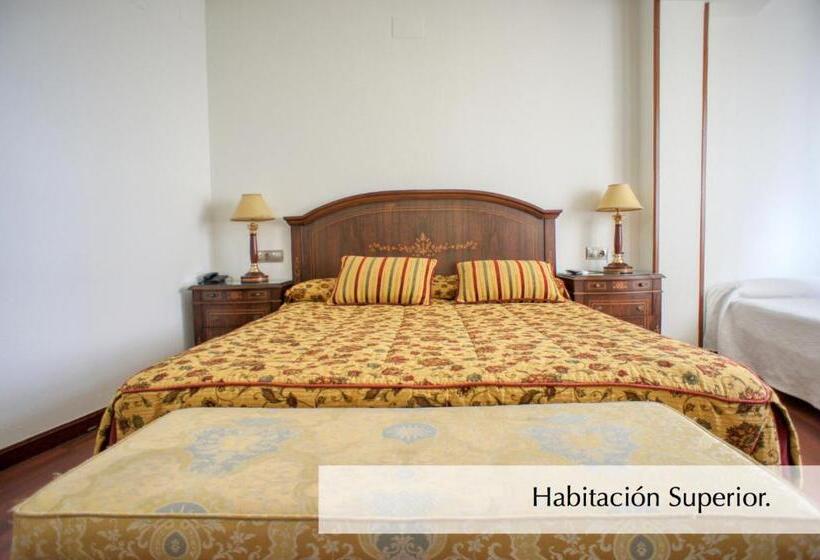 اتاق سوپریور, Montermoso