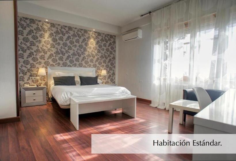 اتاق استاندارد, Montermoso