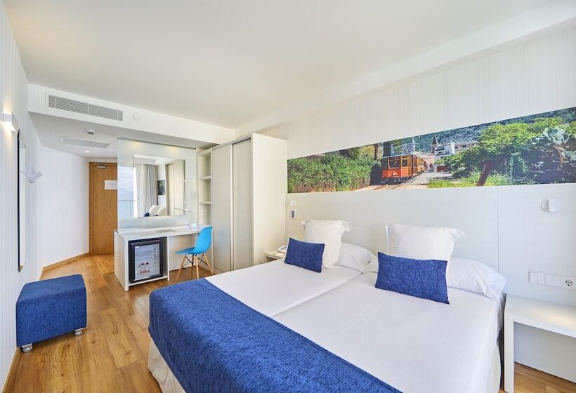 اتاق اساندارد با چشم‌انداز جانبی به دریا, Negresco - Adults Only