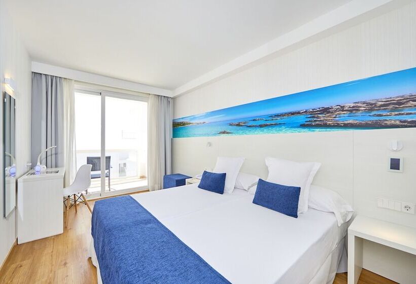 اتاق اساندارد با چشم‌انداز جانبی به دریا, Negresco - Adults Only