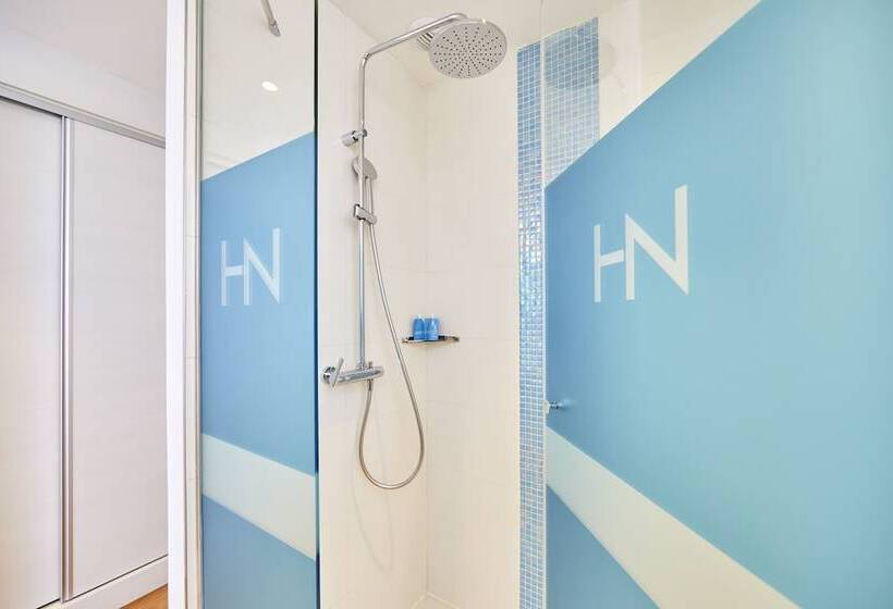 סוויטת ג'וניור נוף לים, Negresco - Adults Only