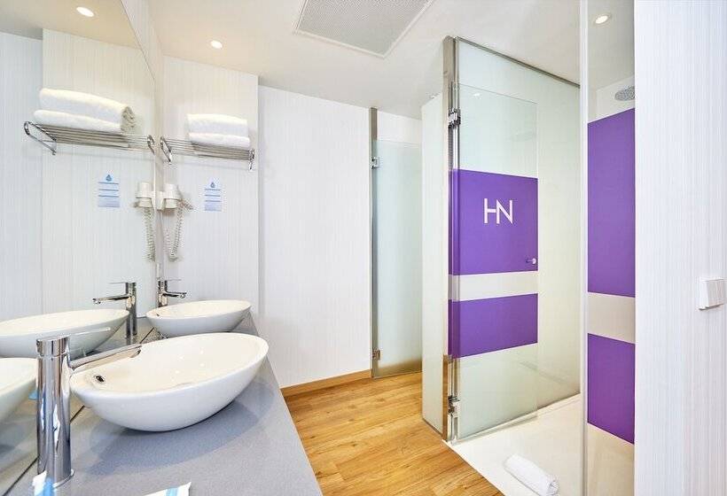 اتاق سوپریور با چشم‌انداز دریا, Negresco - Adults Only