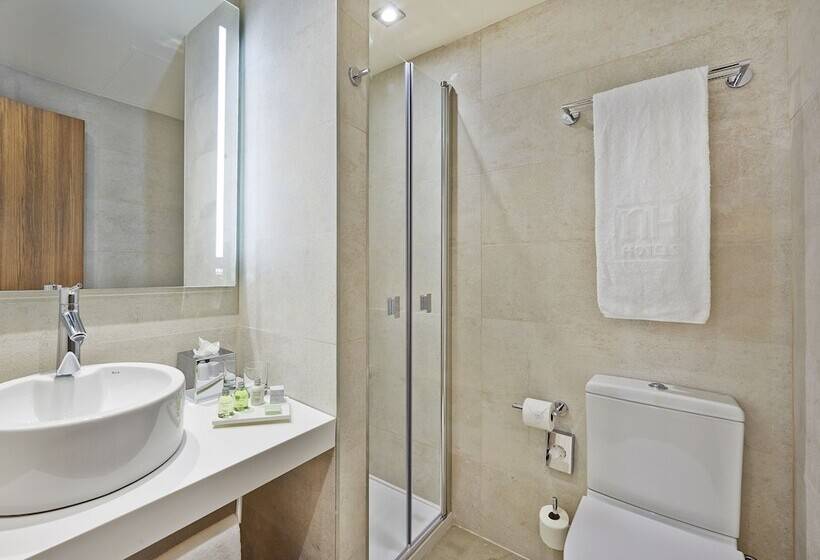 اتاق استاندارد, NH Barcelona Les Corts