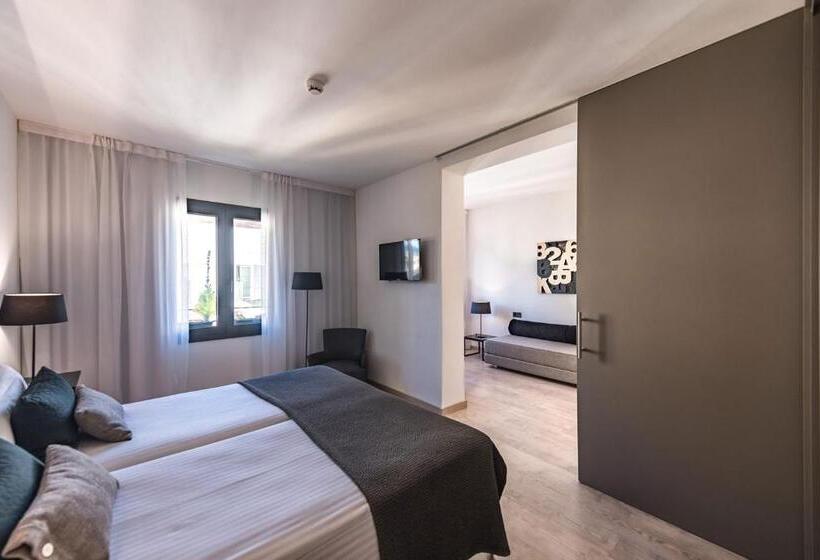 Семейный Номер Классика, Paseo De Gracia