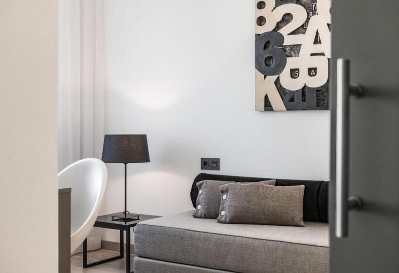 Семейный Номер Классика, Paseo De Gracia