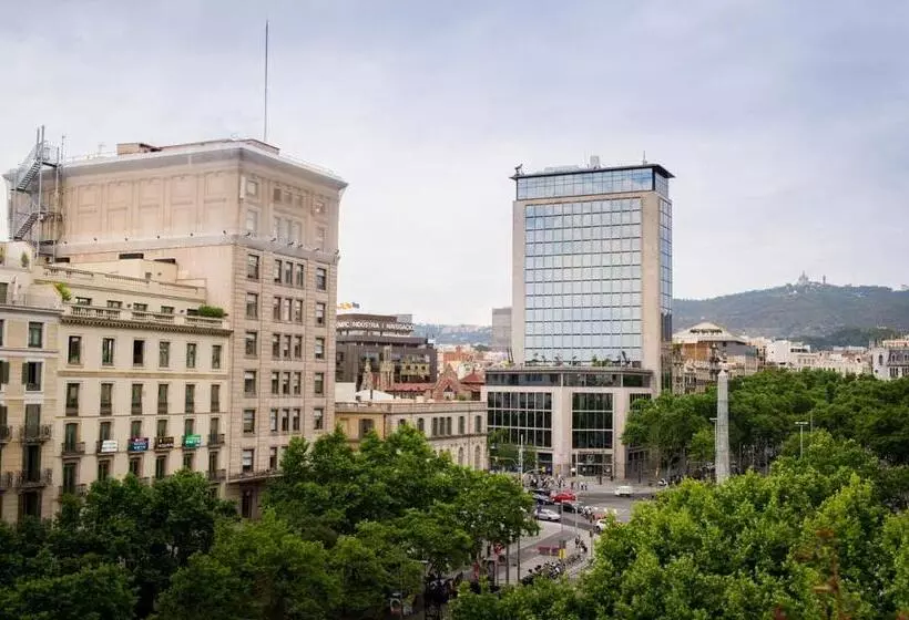 اتاق سوپریور, Paseo De Gracia