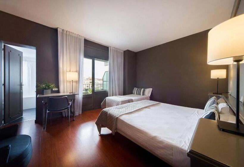 Номер Стандарт, Paseo De Gracia