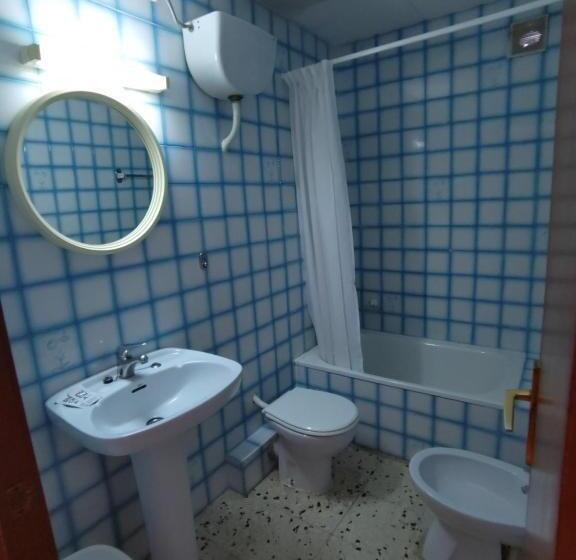 اتاق استاندارد یک نفره, Raco D'en Pepe