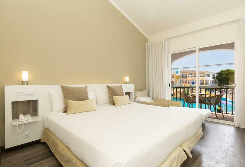 Номер Superior, Sol Falcó Menorca