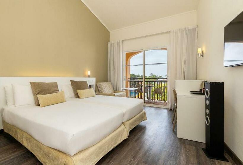 Номер Superior, Sol Falcó Menorca