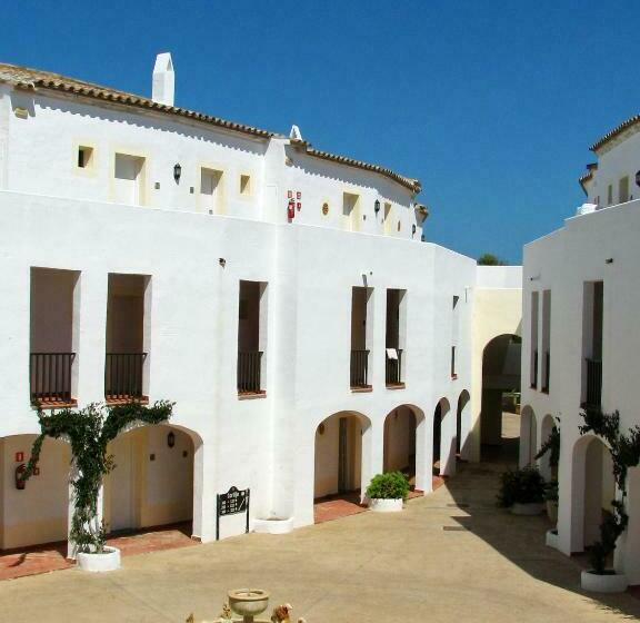 标准单人间, Sol Falcó Menorca