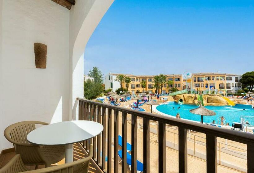 Номер Стандарт Вид на Бассейн, Sol Falcó Menorca