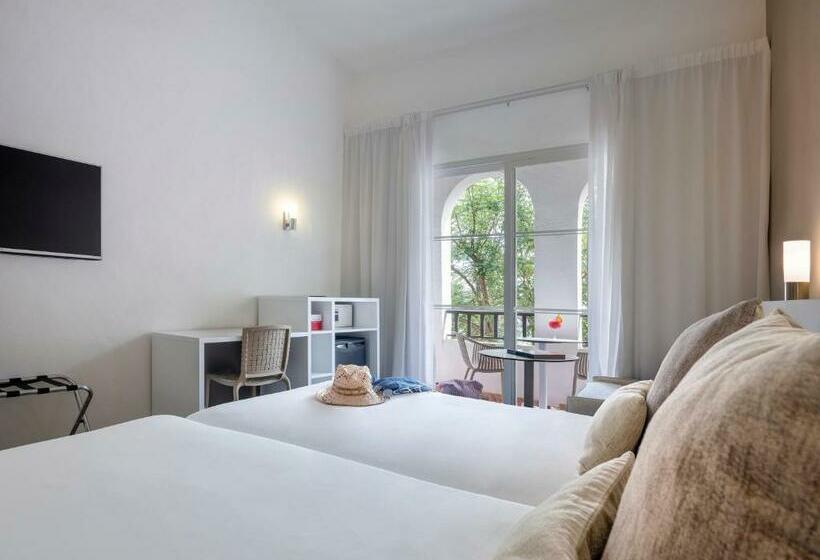 Номер Стандарт, Sol Falcó Menorca