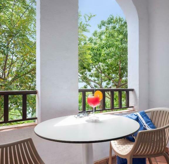 Номер Стандарт, Sol Falcó Menorca