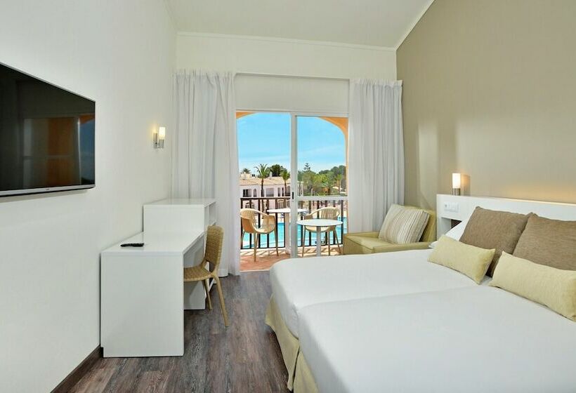 Номер Стандарт, Sol Falcó Menorca