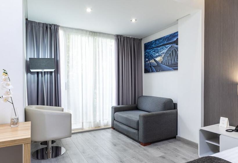 Номер Superior, Sweet Hotel Renasa