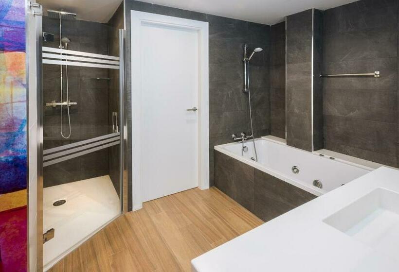 수피리어 룸, Tropic Park