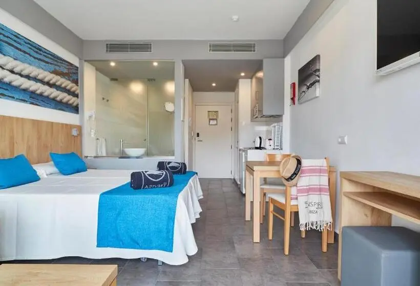 スタンダードスタジオ, Invisa Casa Luis