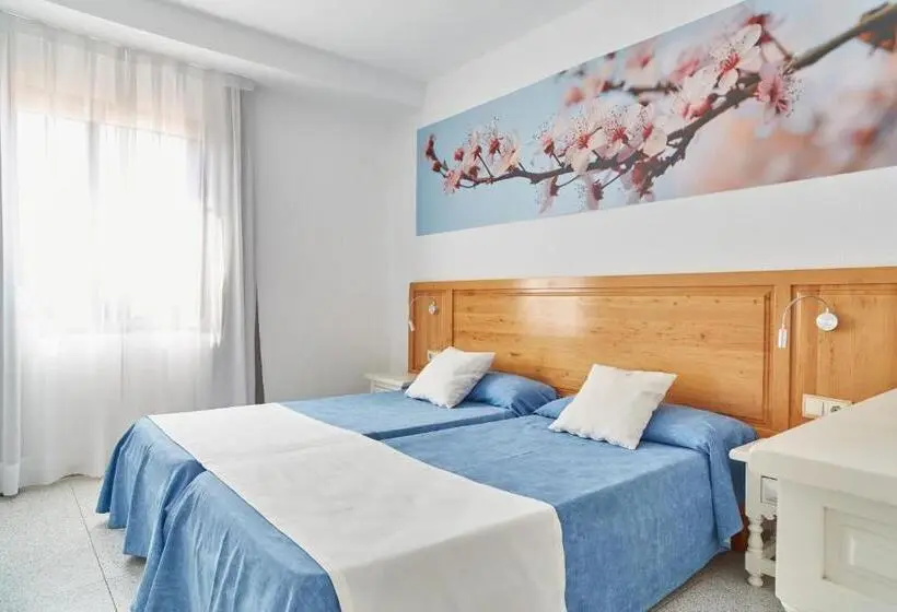 2 Bedroom Premium Apartment Pool View, Invisa Casa Luis