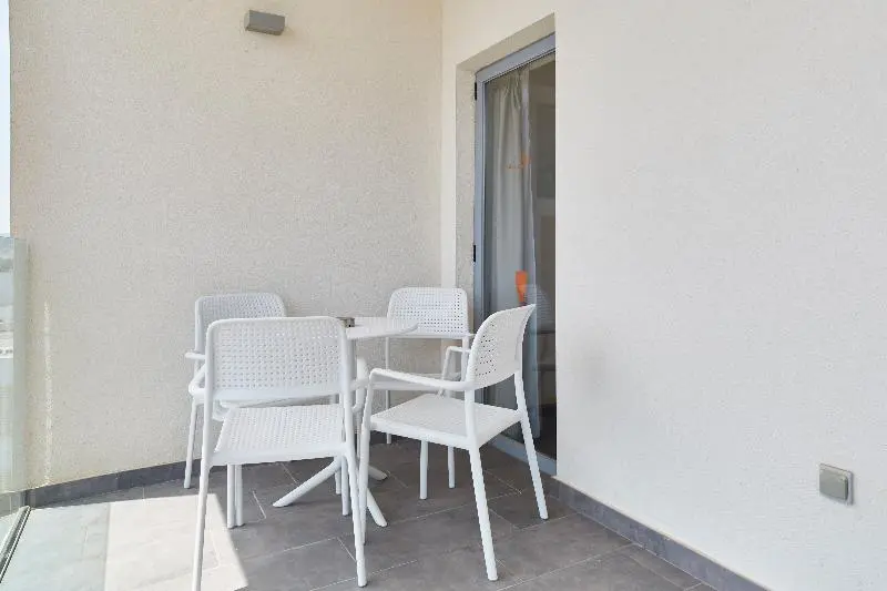 آپارتمان 1 خوابه با چشم‌انداز دریا, Invisa Casa Luis