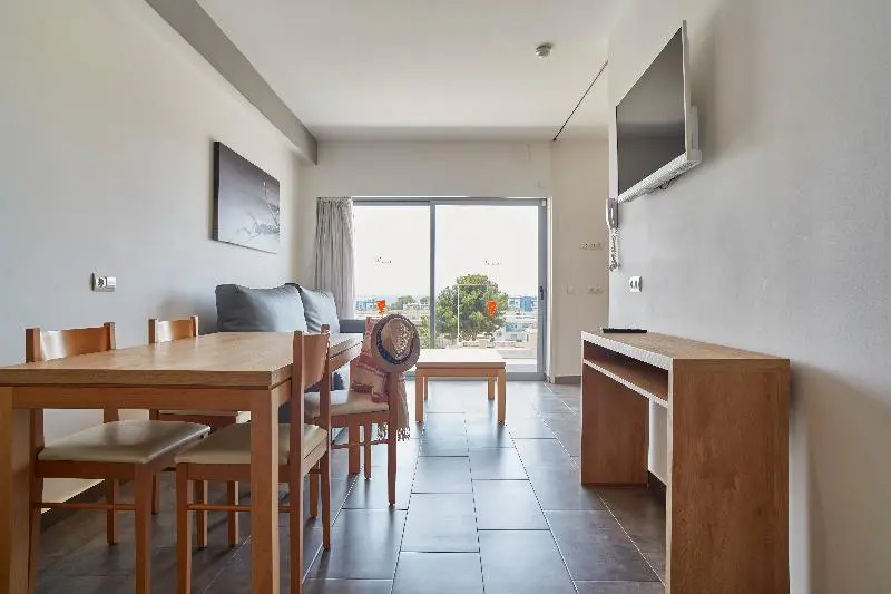 آپارتمان 1 خوابه با چشم‌انداز دریا, Invisa Casa Luis