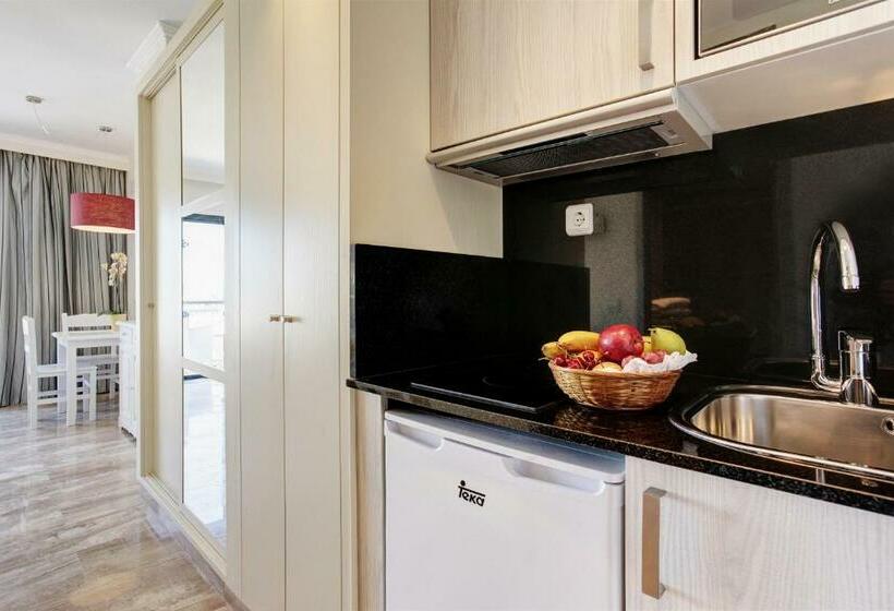 إستوديو قياسى, Grupotel Mar De Menorca