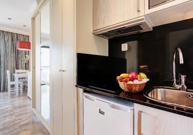 إستوديو قياسى, Grupotel Mar De Menorca