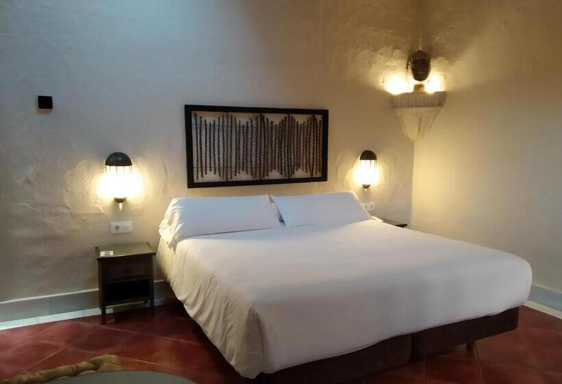 בקתה סופריור, Beach Hotel Dos Mares