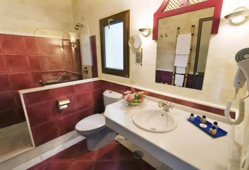 Standard Bungalow, Beach Hotel Dos Mares