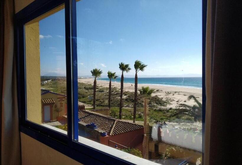 סוויטת ג'וניור נוף לים, Beach Hotel Dos Mares