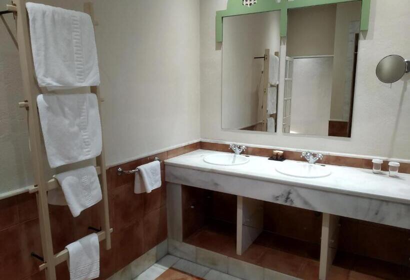 Triple Room Sea View, Beach Hotel Dos Mares