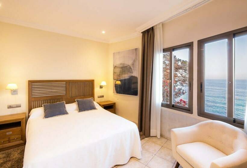 חדר משפחתי נוף לים, Cap Roig By Brava Hoteles