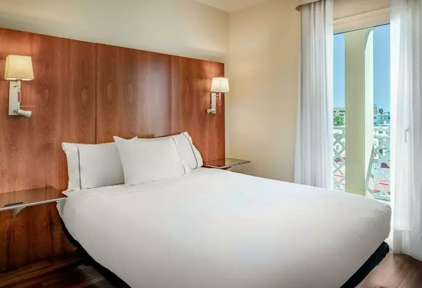اتاق استاندارد یک تخته با چشمانداز شهر, Ac Hotel La Línea By Marriott