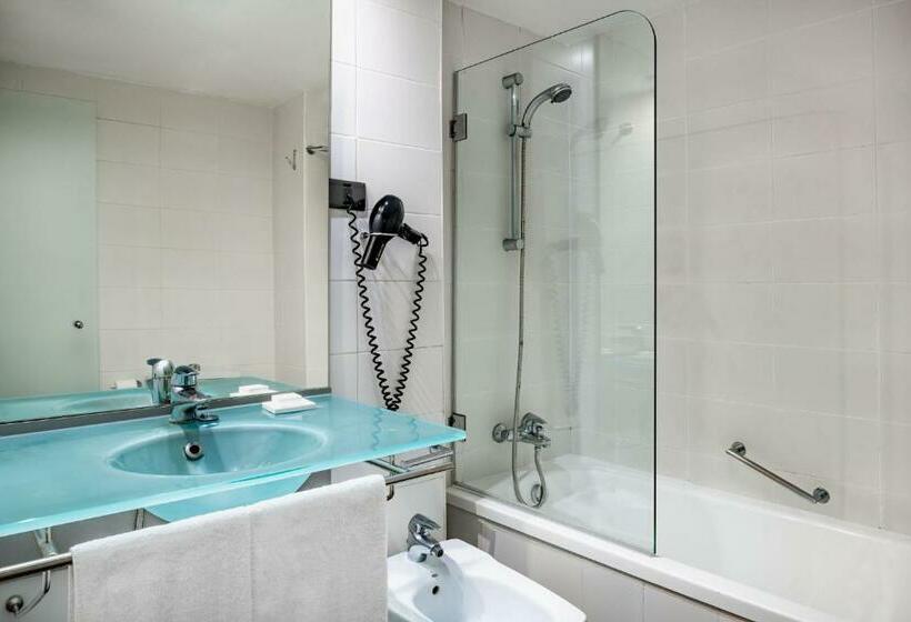 Quarto Estandar Individual Vista Cidade, Ac Hotel La Línea By Marriott