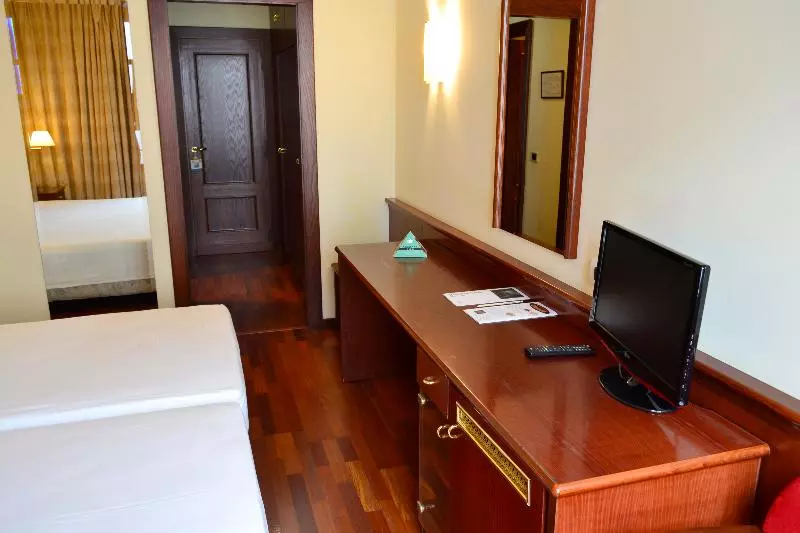 Standardzimmer, Alda El Suizo
