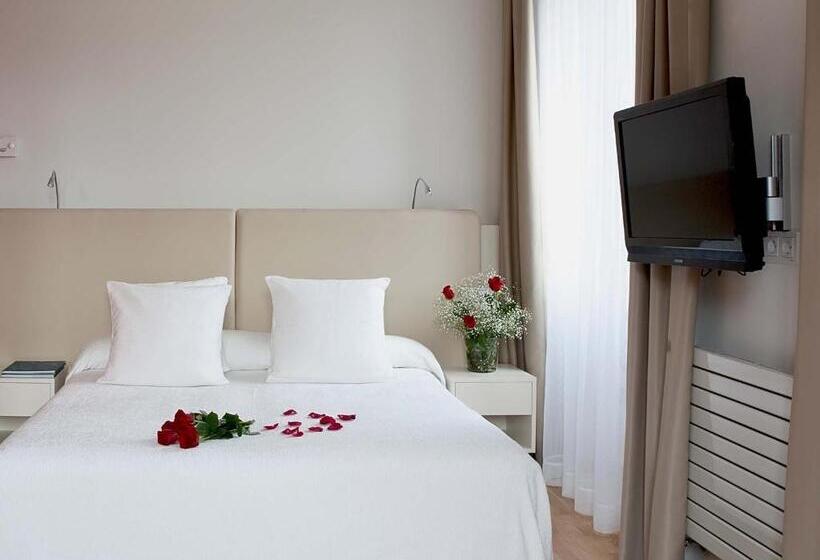 高级园景房, Balneario Prats